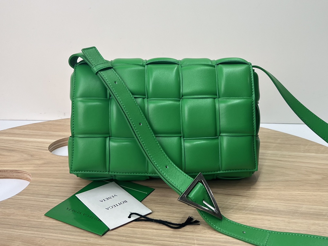 Padded Cassette Intreccio Leather Cross-body Bag Green